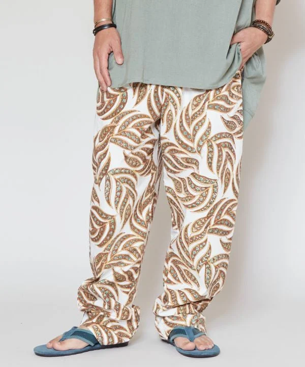 Men's Pants with Flat-Front DesignsBlock Pirnt Pants