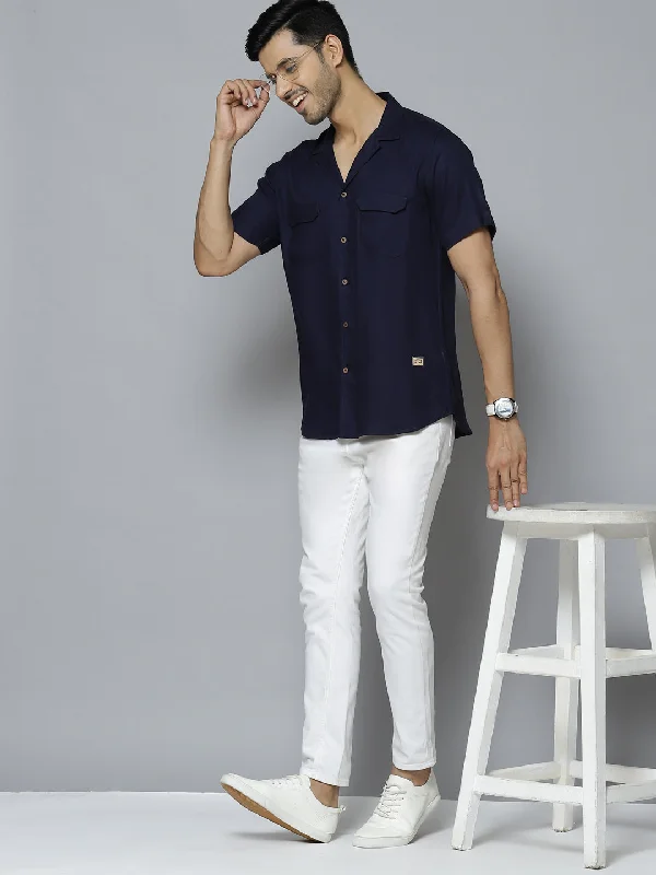 Men's Performance Fabric Shirts for All-Day ComfortMen Navy Blue Solid Twill Weave Smart Casual Shirt