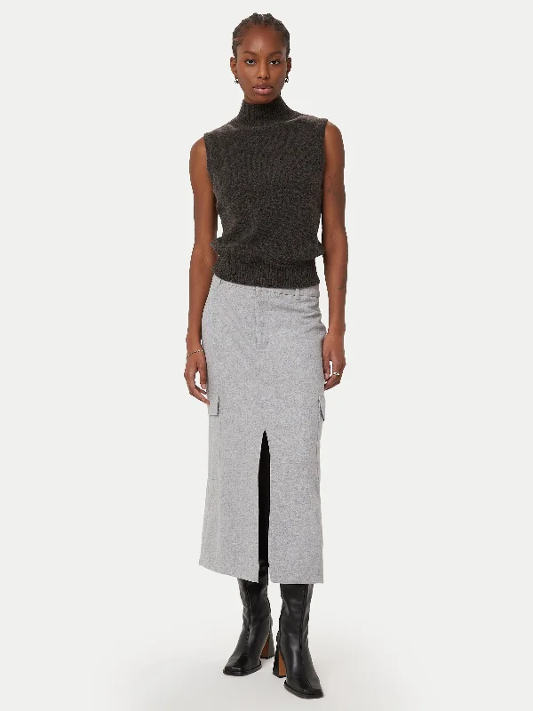 Men's Running Pants for ExerciseThe Cargo Midi Skirt in Light Grey