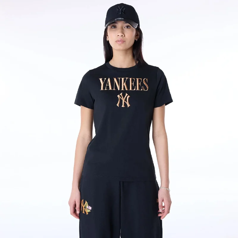 Men's Shirts for HikingNew York Yankees Womens MLB Black T-Shirt