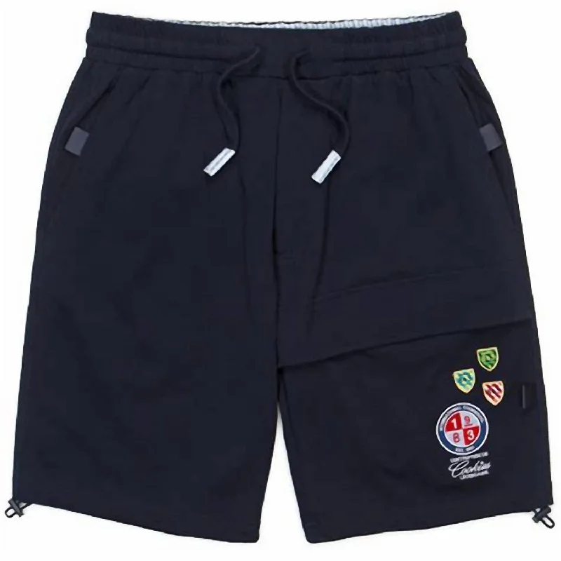 Men's Pants with Wrinkle-Resistant FabricMen's Corsica Jersey Knit Shorts In Navy