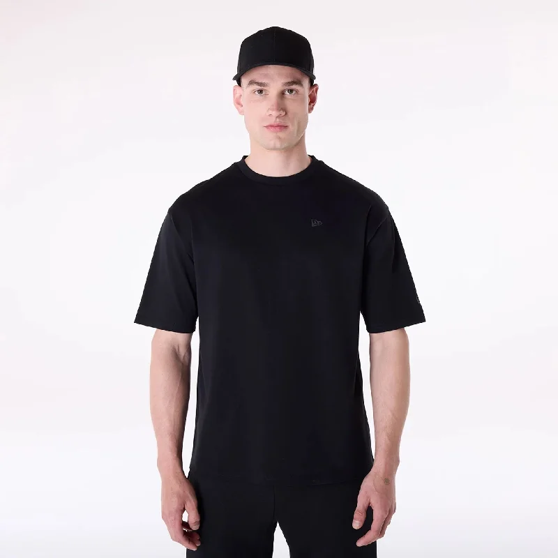 Men's Performance Shirts for SportsNew Era Sticker Black Oversized T-Shirt