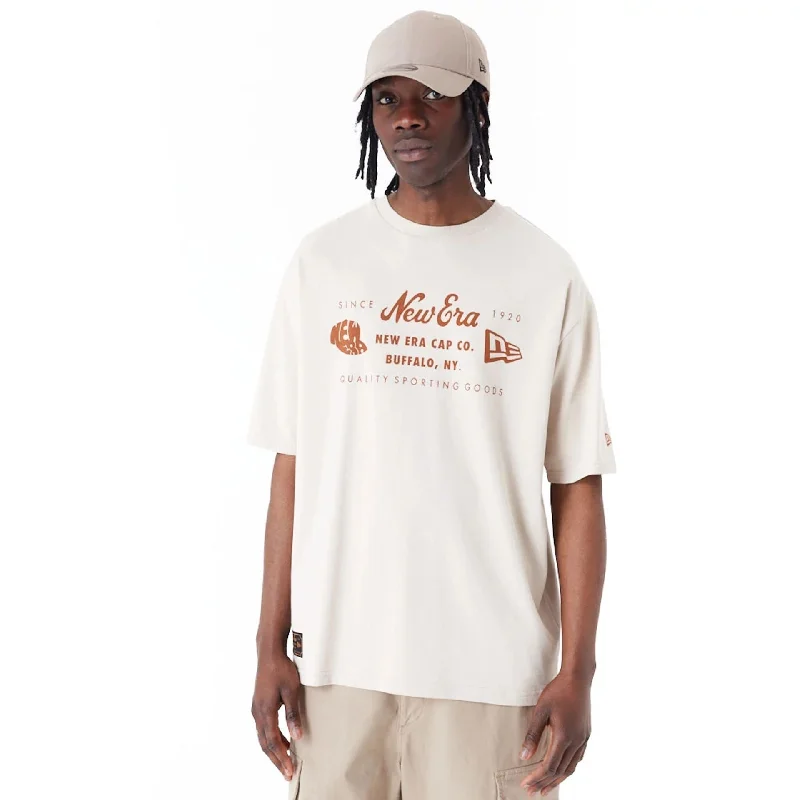 Men's Shirts with Rounded HemlinesNew Era Heritage Patch Stone Oversized T-Shirt