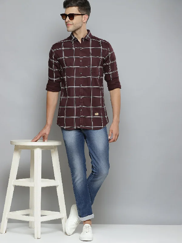 Men's Breathable Shirts for Warm ClimatesMen Burgundy  White Windowpane Checks Smart Slim Fit Opaque Casual Shirt