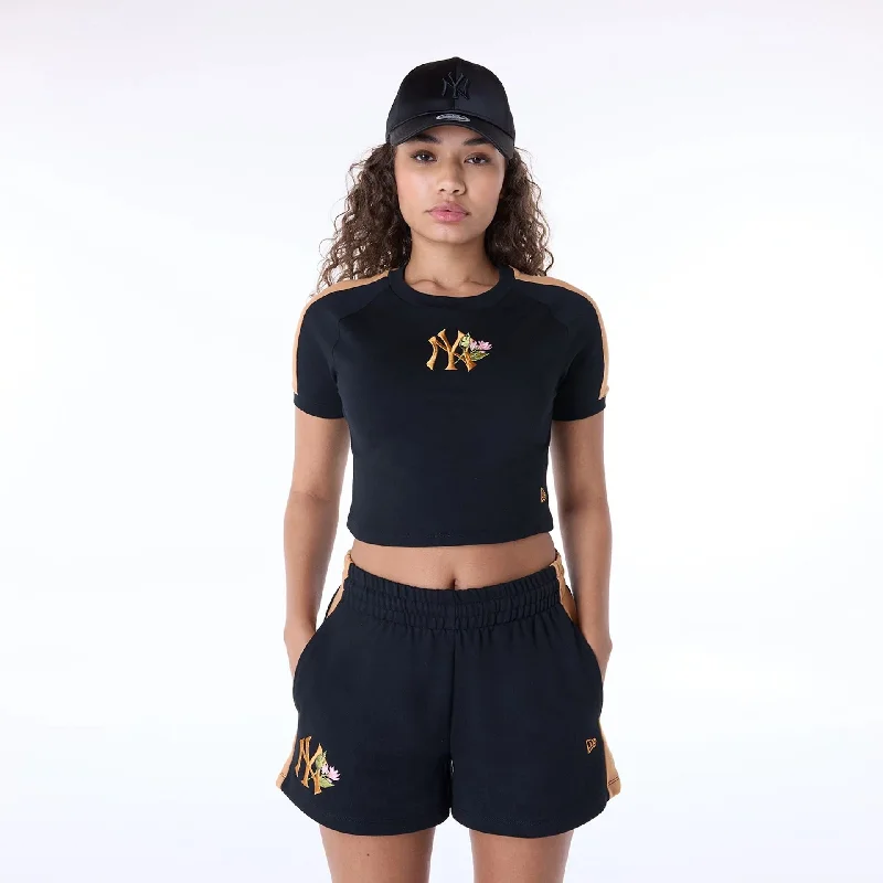 Men's Shirts with Pin CollarsNew York Yankees Womens MLB Floral Black T-Shirt