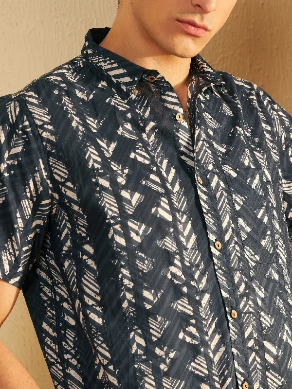 Men's Hawaiian Print Shirts for Luau PartiesMen's Printed Lightweight Thin Cotton Shirt