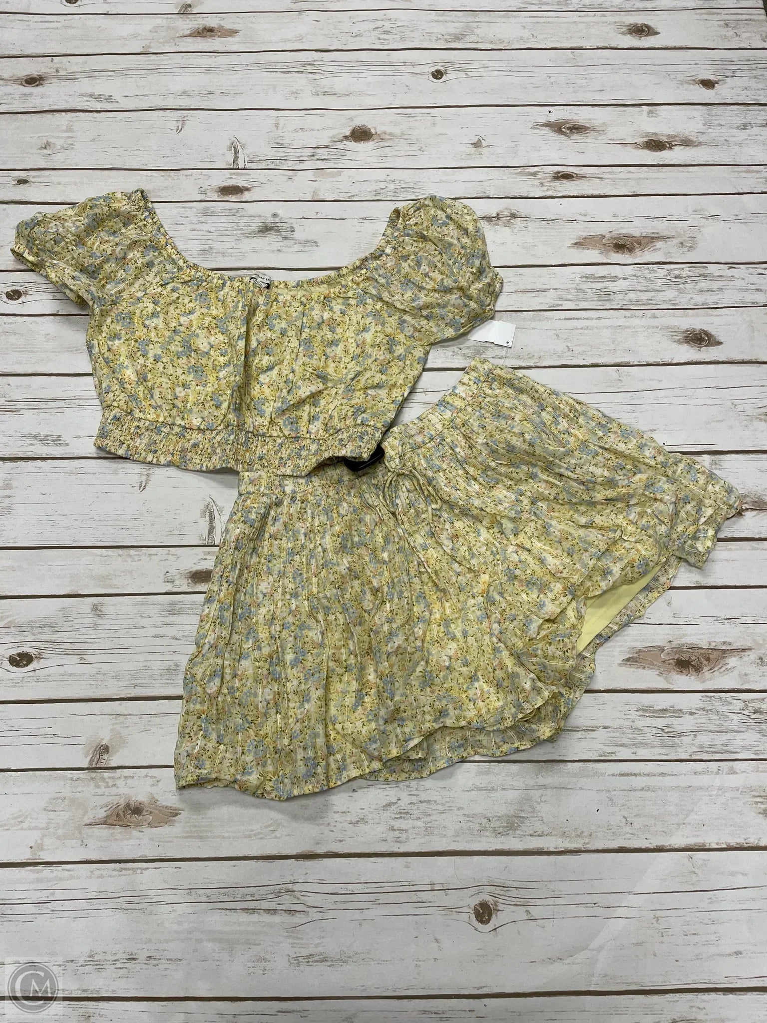 Men's Party Pants for a Fun Night OutShorts Set By American Eagle In Yellow, Size: M