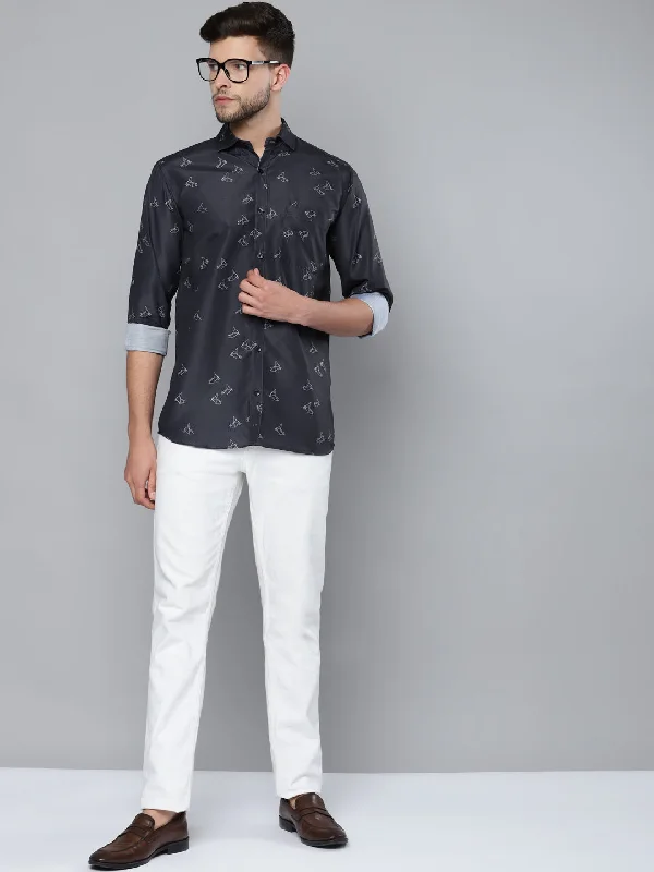 Men's Slim-Fit Shirts for a Flattering ShapeMen Navy Blue Smart Slim Fit Printed Formal Shirt