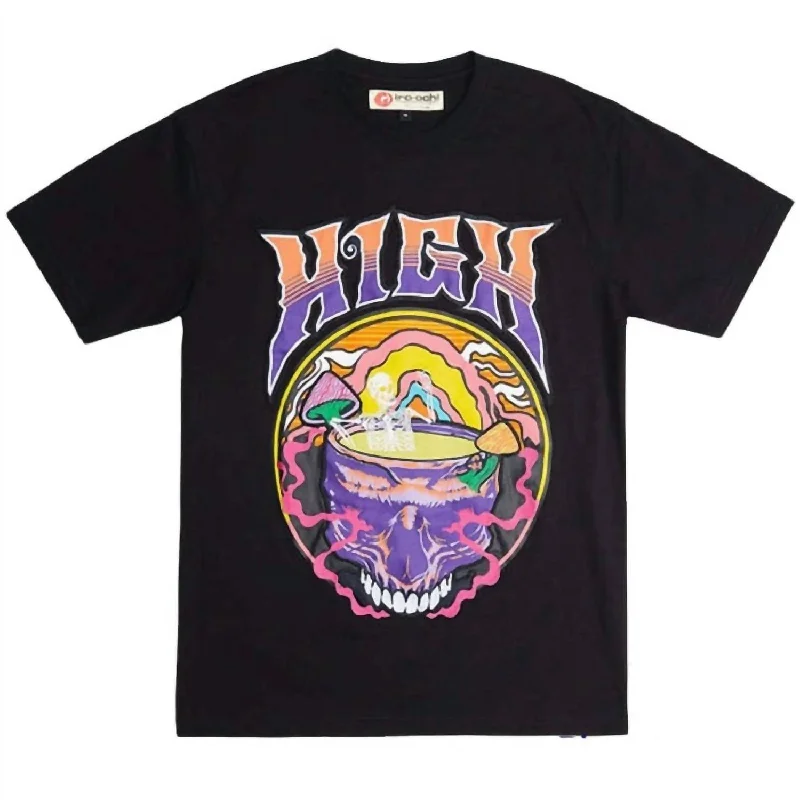 Men's Shirts with Rounded HemlinesMen's Love Highs Tee In Black