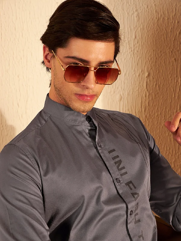 Men's Crew Neck T-Shirts for Everyday WearDENNISON Men Grey Clubwear Shirt