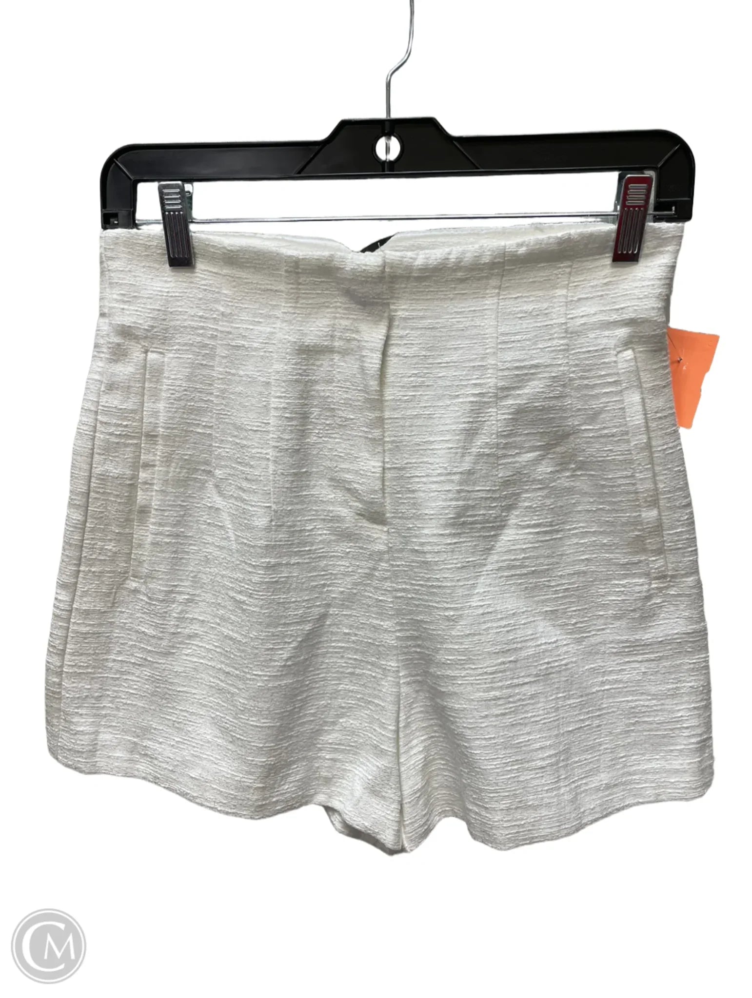 Stylish Men's Cargo PantsShorts By Zara In Cream, Size: 4