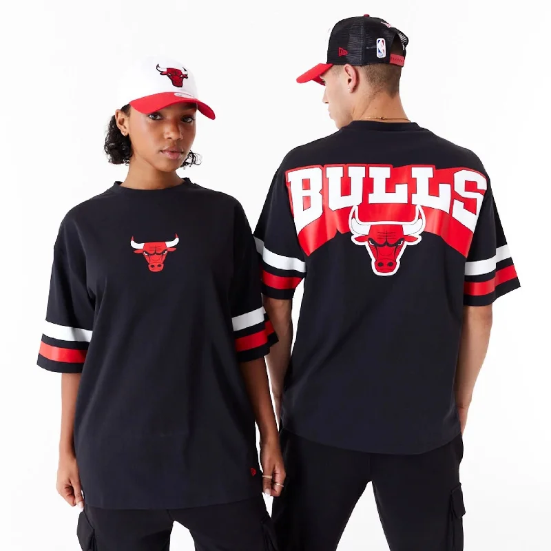 Men's Shirts with Chest PocketsChicago Bulls NBA Arch Graphic Black Oversized T-Shirt