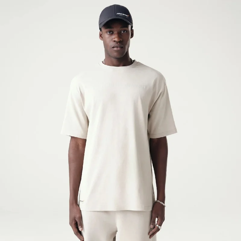 Men's Shirts with Embellished CollarsMcLaren Racing Washed Pack Cream Oversized T-Shirt