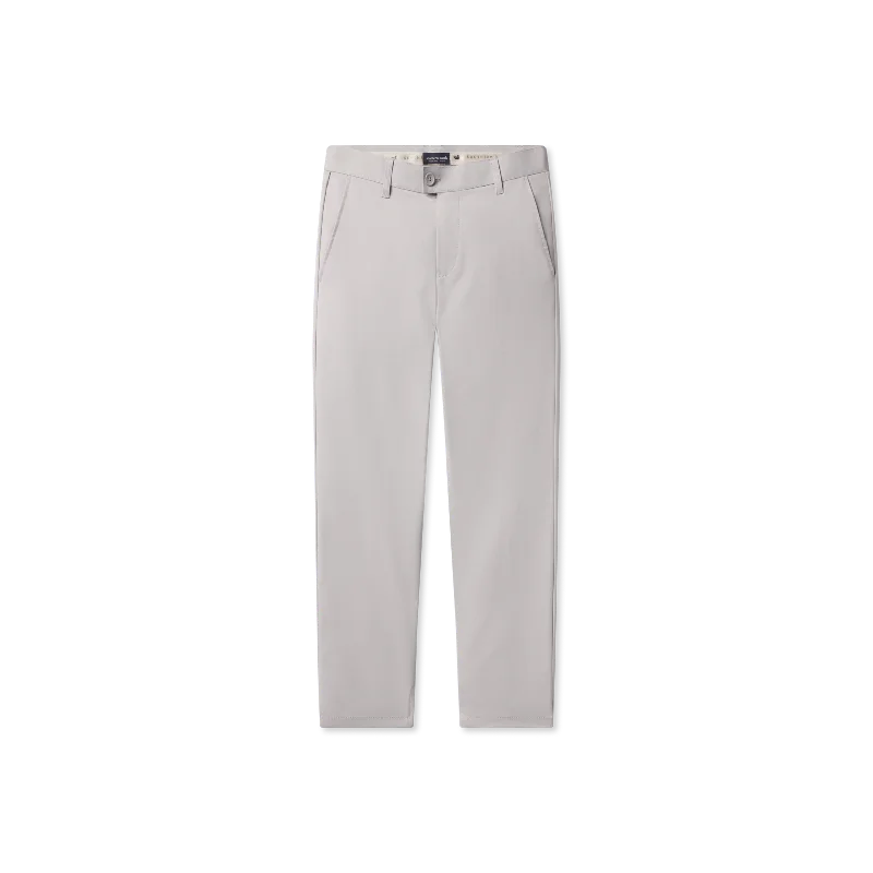 Men's Chino Shorts for Warm WeatherPeterson Performance Pant - Light Gray