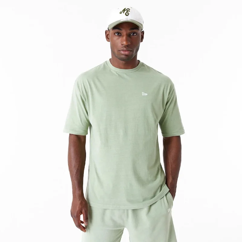 Men's Shirts with Roll-Up SleevesNew Era Washed Green Oversized T-Shirt