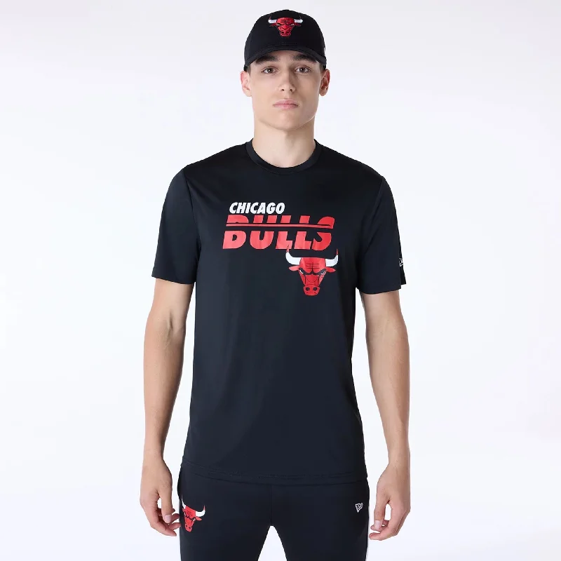 Men's Shirts with Ruffled HemlinesChicago Bulls NBA Essentials Black T-Shirt