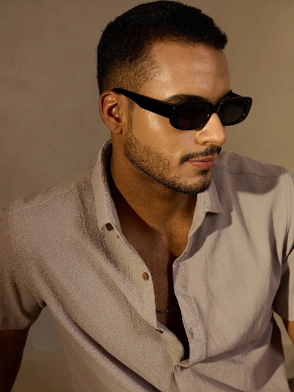 Men's Regular-Fit Shirts for a Classic FitGrey Short Sleeves Cotton Shirt