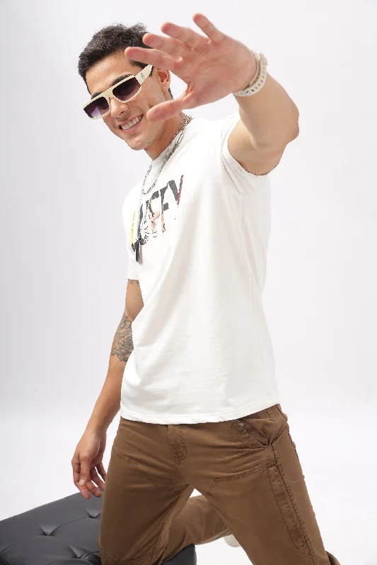 Men's Shirts with Geometric PatternsLuffy Graphic White Printed T-Shirt