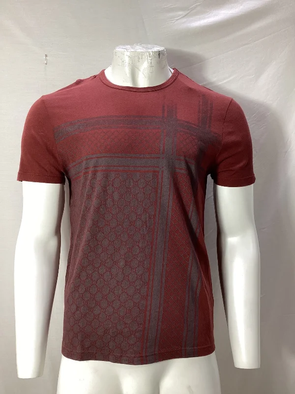 Men's Shirts with Mock NecksGucci GG Kefia Print Round Neck T-Shirt in Maroon Cotton