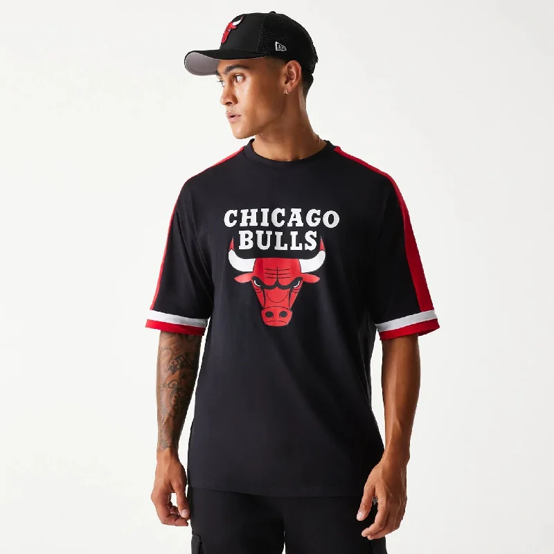 Men's Shirts with Mandarin CollarsChicago Bulls NBA Panel Black Oversized T-Shirt