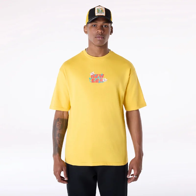Men's Shirts with Raw-Edge HemlinesNew Era Drink Graphic Yellow Oversized T-Shirt