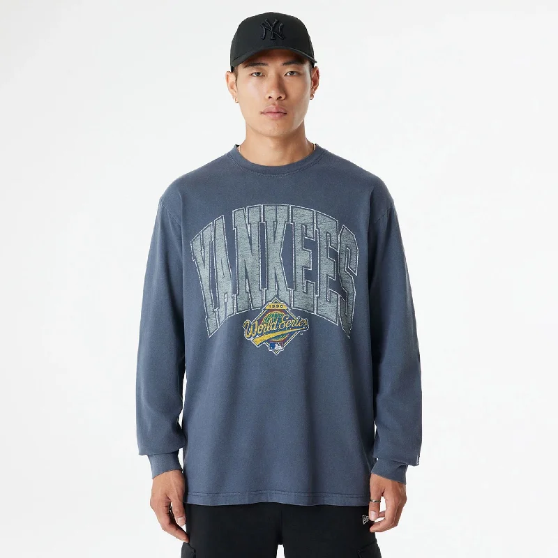 Men's Shirts with Raw-Edge HemlinesNew York Yankees Oversized Essential Navy Oversized Long Sleeve T-Shirt