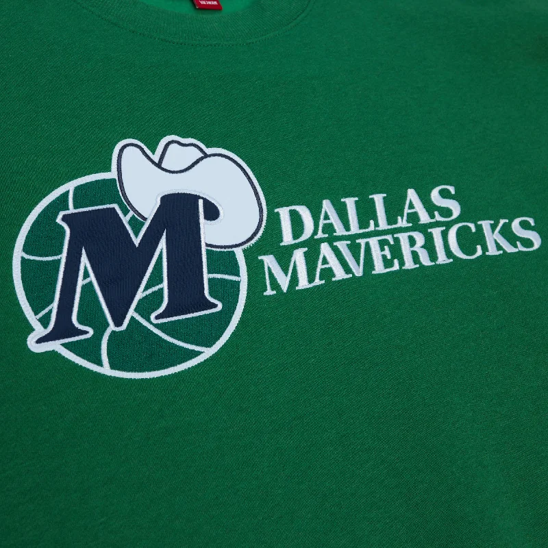 DALLAS MAVERICKS MITCHELL & NESS 2023 GREEN M-HAT LIGHTWEIGHT SWEATSHIRT