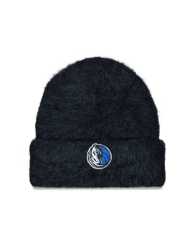 DALLAS MAVERICKS NEW ERA WOMEN'S BLACK KNIT