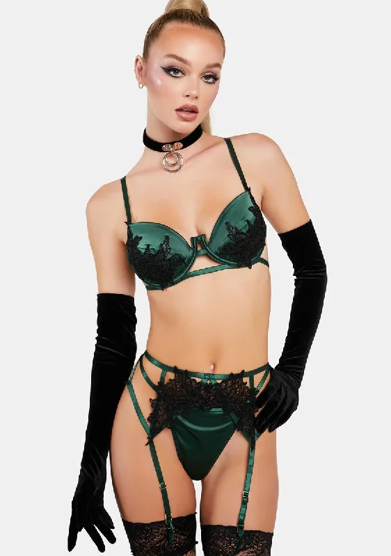 Jeri Applique Detail 3-Piece Lingerie Set