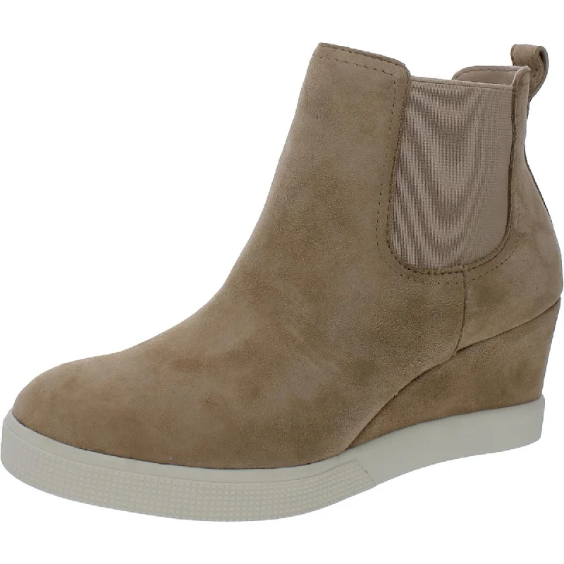 Reade Womens Suede Ankle Chelsea Boots