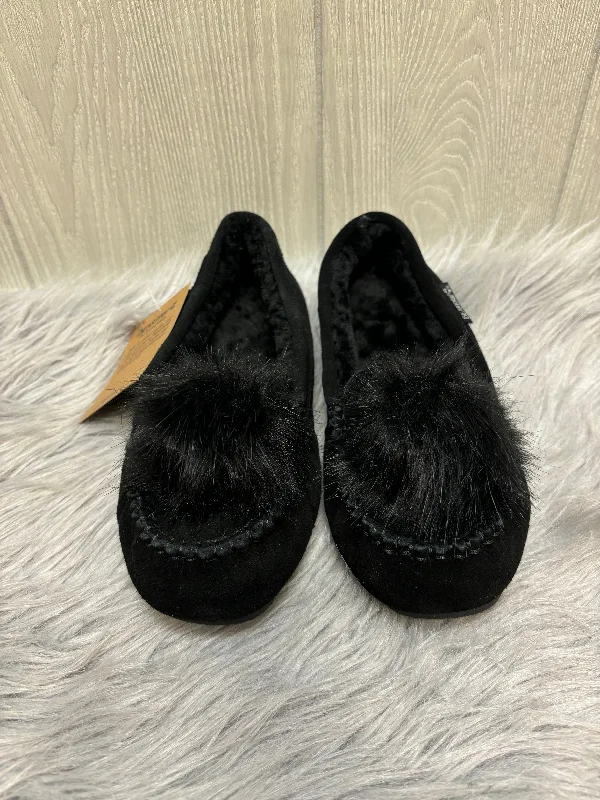 Black Shoes Flats Bearpaw, Size 8